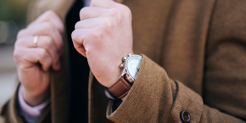 Đồng hồ là món trang sức giúp định hình phong cách