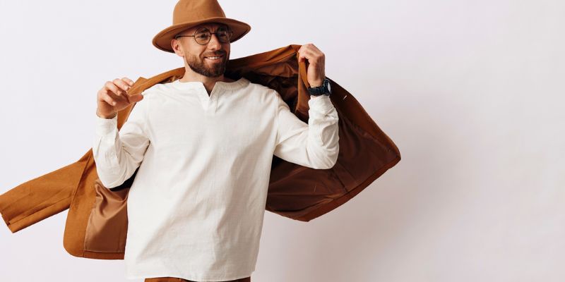 Trang phục gam màu nóng dễ dàng làm điểm nhấn cho outfit của bạn