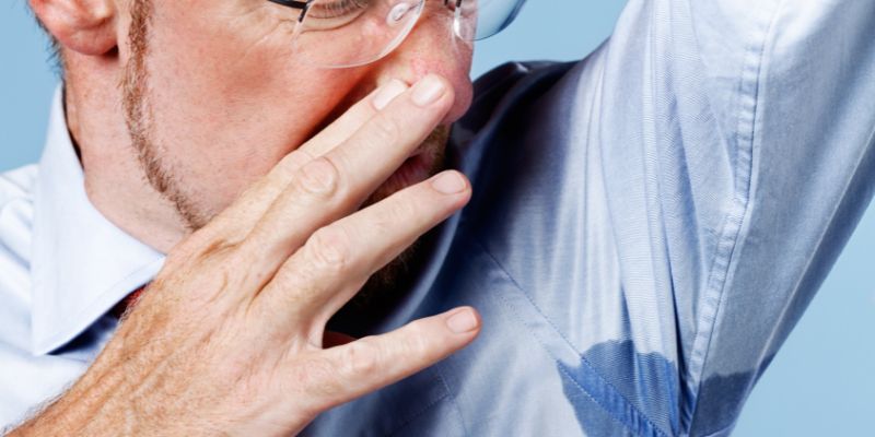 Hướng dẫn 8 cách khử mùi cơ thể nam giới triệt để