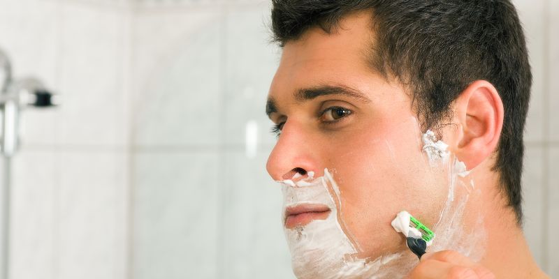 Các chàng nên chuẩn bị loại dao cạo phù hợp với nhu cầu của mình