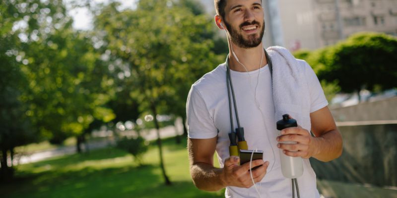 [Mách bạn] Thời trang thể thao nam năng động, khỏe khoắn